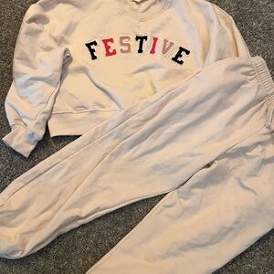 Jessica Simpson Cream 'Festive' Two-Piece Kids Pajama Set